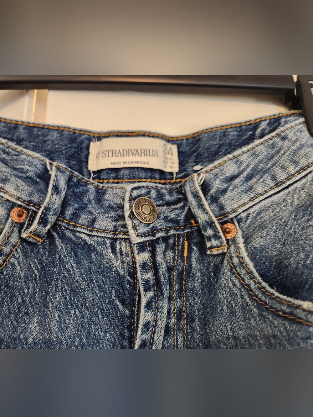 STARDIVARIUS HIGH RISE BOOT CUT JEANS, 2 - Picture 5 of 10